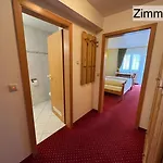 Landgasthof Roessle Hotel