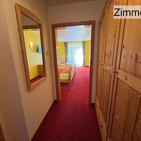 Landgasthof Roessle Hotel