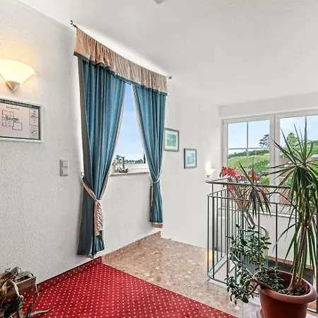 Landgasthof Roessle 크레스브론암보덴지