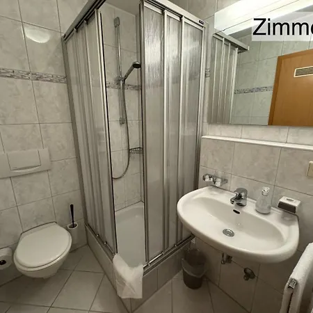 Landgasthof Roessle 호텔 크레스브론암보덴지