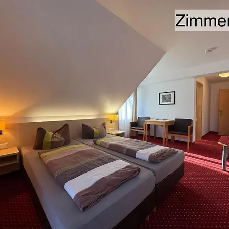 Отель Landgasthof Roessle *